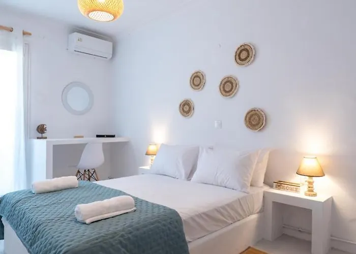Anna Maria House For 6 Persons In Town شقة Tínos