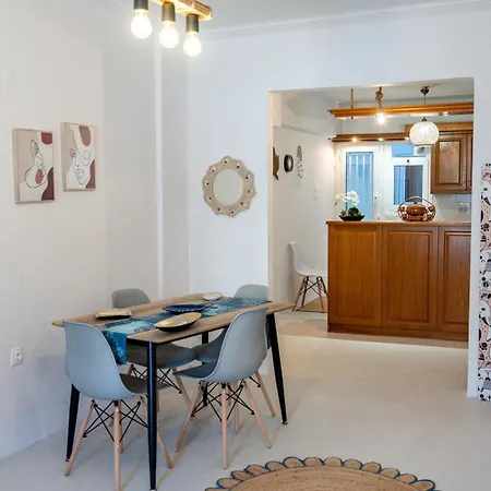 Anna Maria House For 6 Persons In Town Apartmán