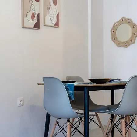 Anna Maria House For 6 Persons In Town Tinos