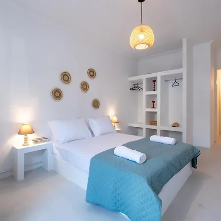 Anna Maria House For 6 Persons In Town Tinos