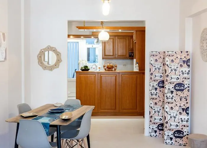 Anna Maria House For 6 Persons In Town 아파트 *